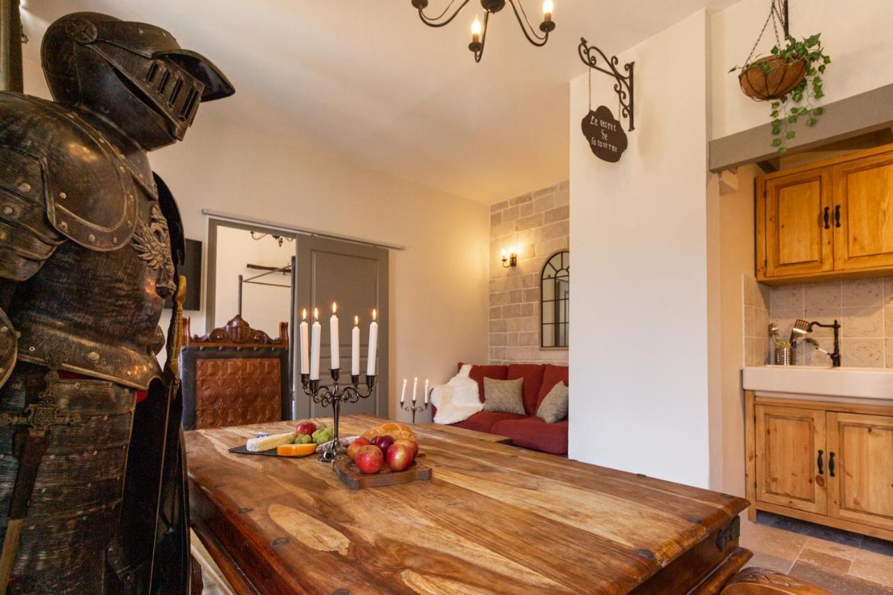 Le Secret De La Taverne - Netflix/Wifi - Chasse Aux Tresor A L'Interieur Carcassonne Dış mekan fotoğraf